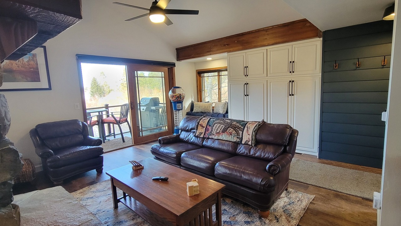Photo of Bedroom in June Lake