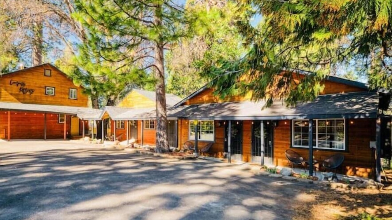 Photo of Outdoor in Sierra Village