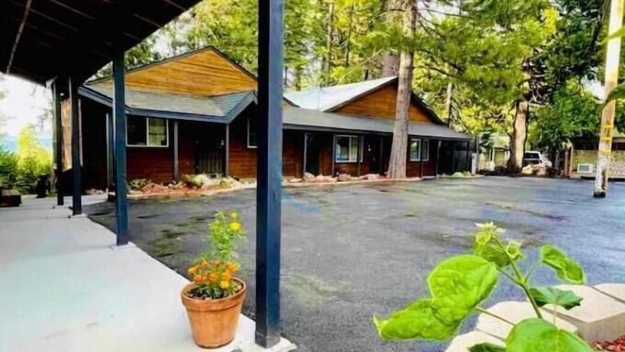 Photo of Outdoor in Sierra Village