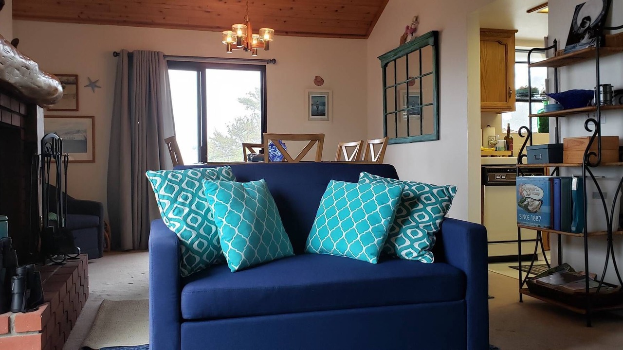 Photo of Livingroom in Marine Terrace