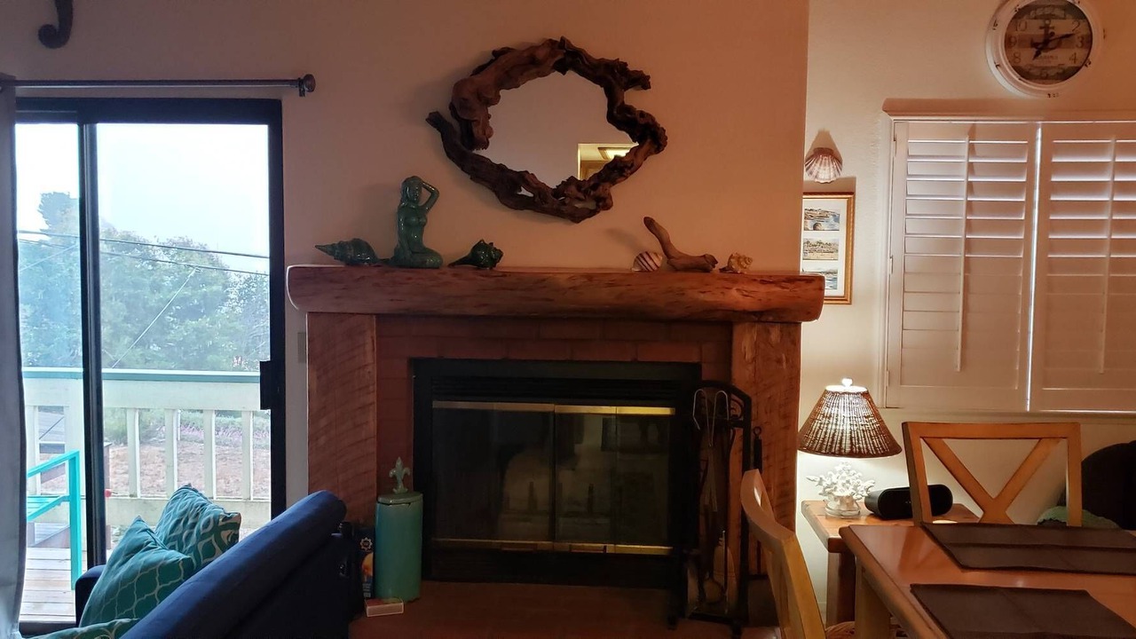 Photo of Livingroom in Marine Terrace