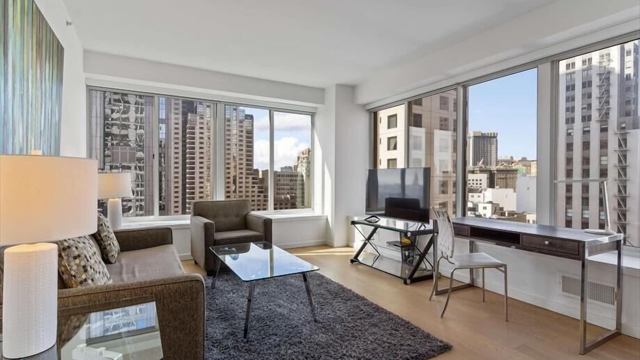 Photo of Bedroom in Downtown San Francisco
