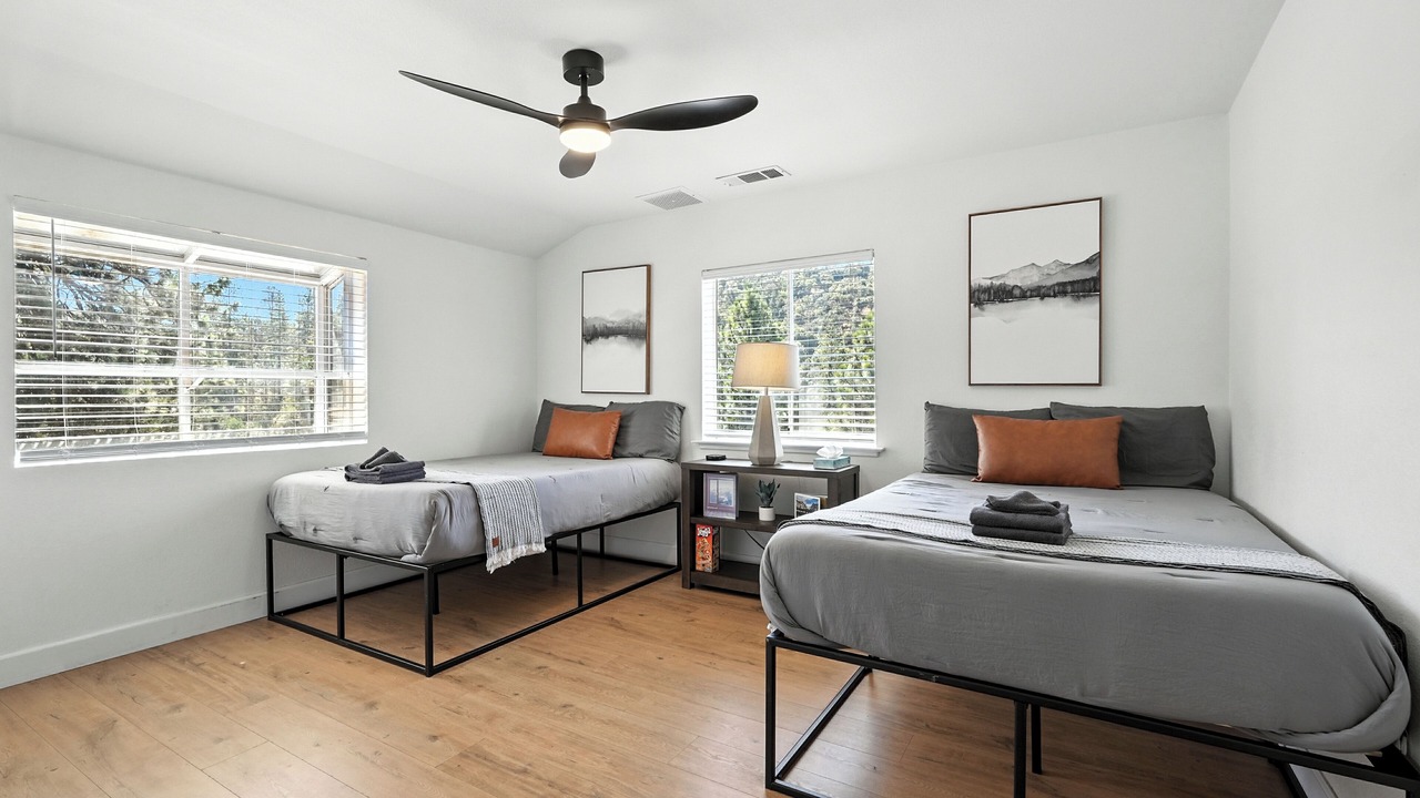 Photo of Bedroom in Yosemite Forks