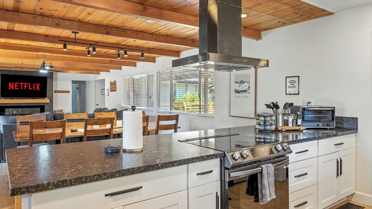 Photo of Kitchen in Yosemite Forks