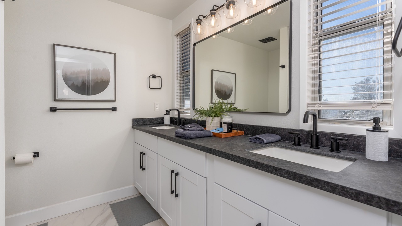 Photo of Bathroom in Yosemite Forks