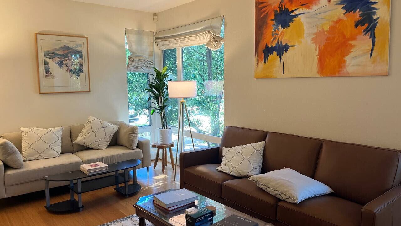 Photo of Livingroom in Palo Alto