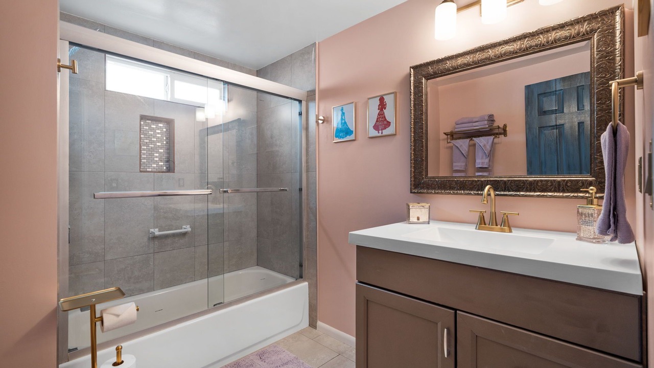 Photo of Bathroom in Southwest Anaheim
