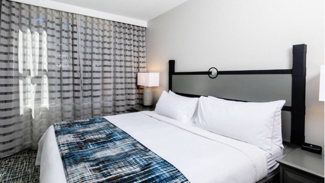 Photo of Bedroom in Lakeside Park