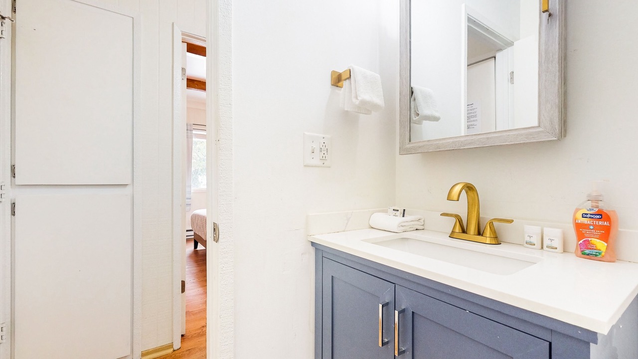 Photo of Bathroom in Fish Camp