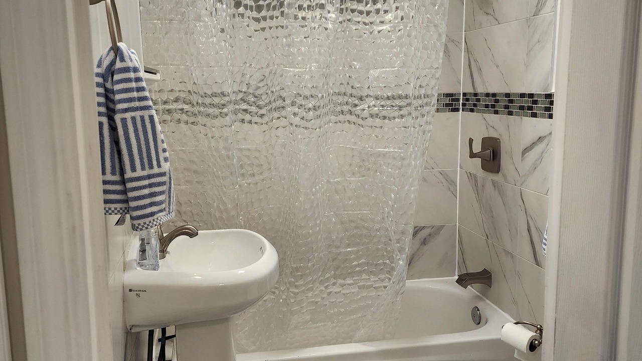 Photo of Bathroom in Reseda