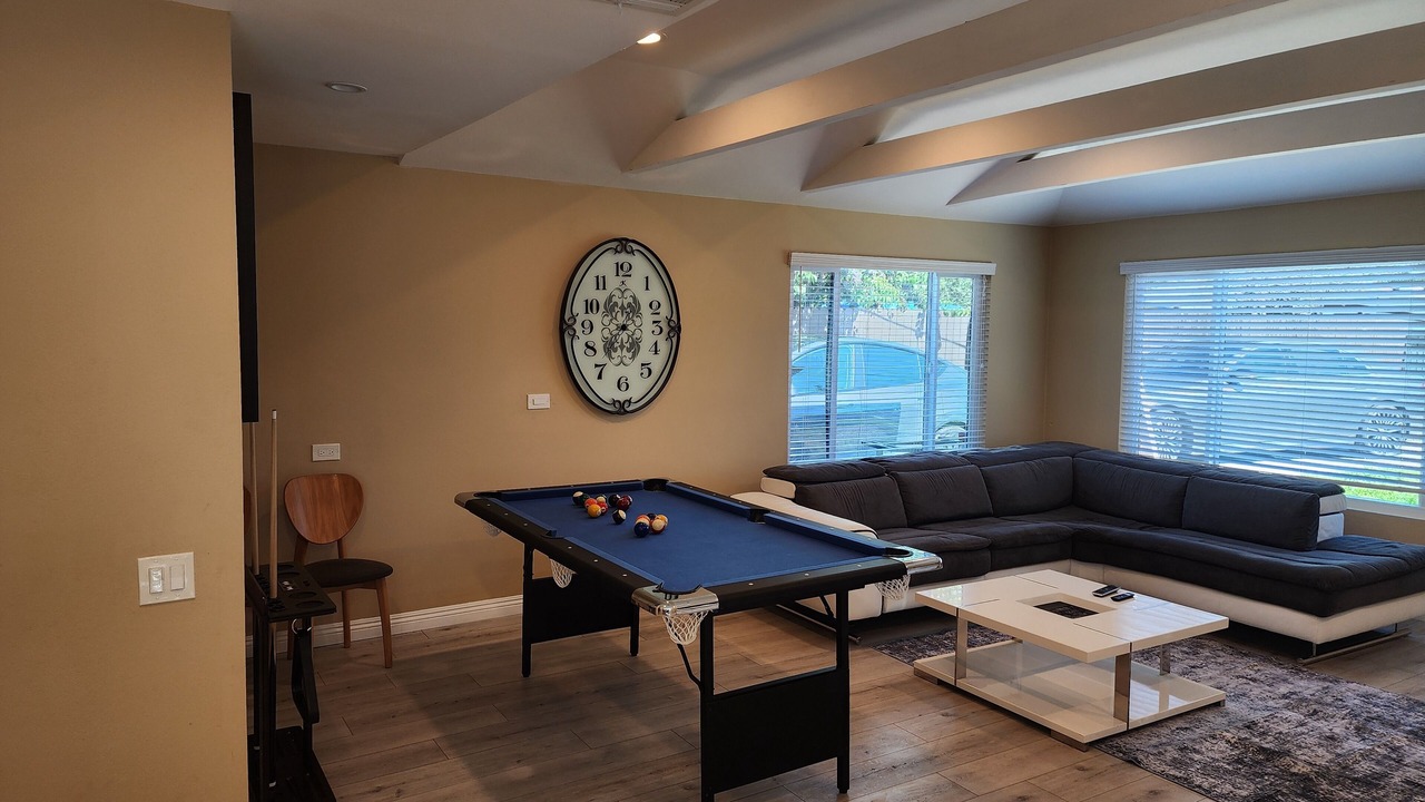 Photo of Bedroom in Reseda