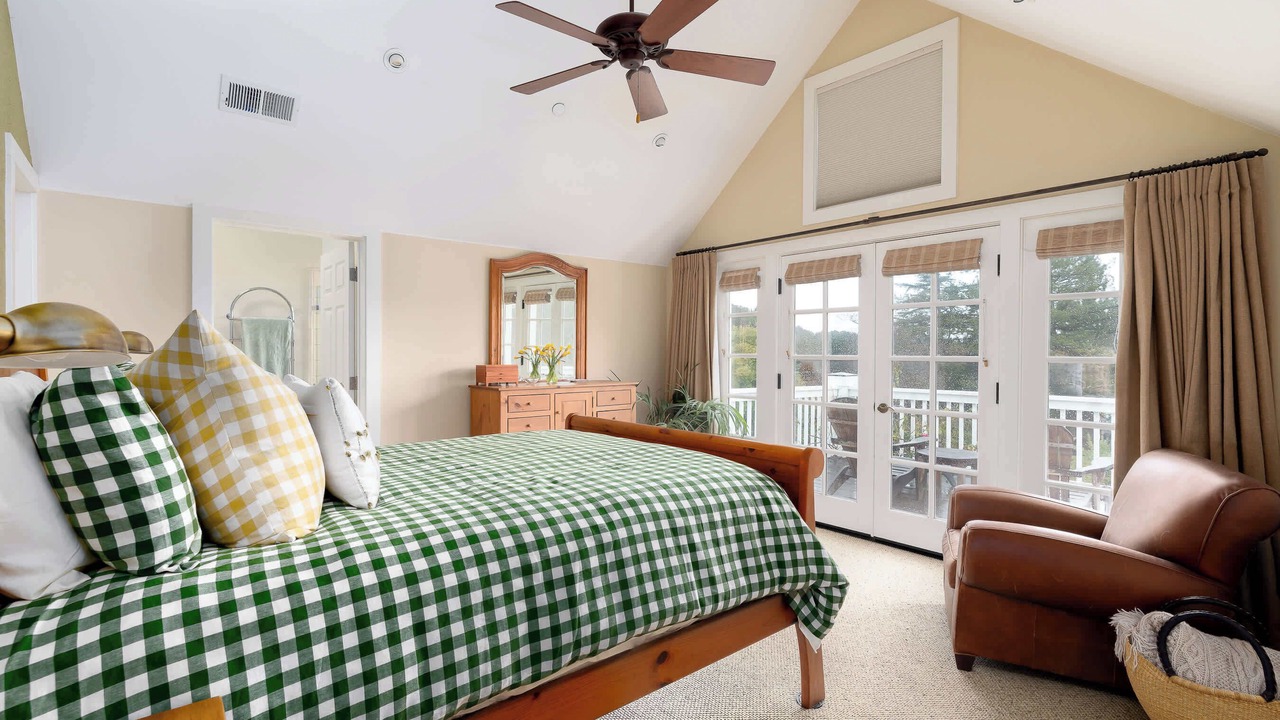 Photo of Bedroom in Ladera