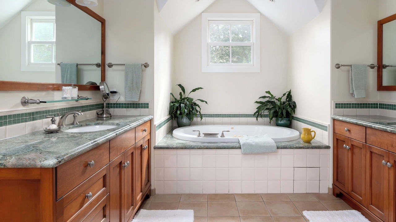 Photo of Bathroom in Ladera