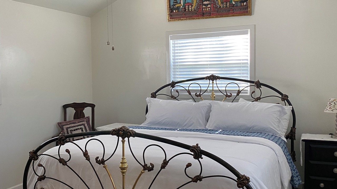 Photo of Bedroom in Oakhurst
