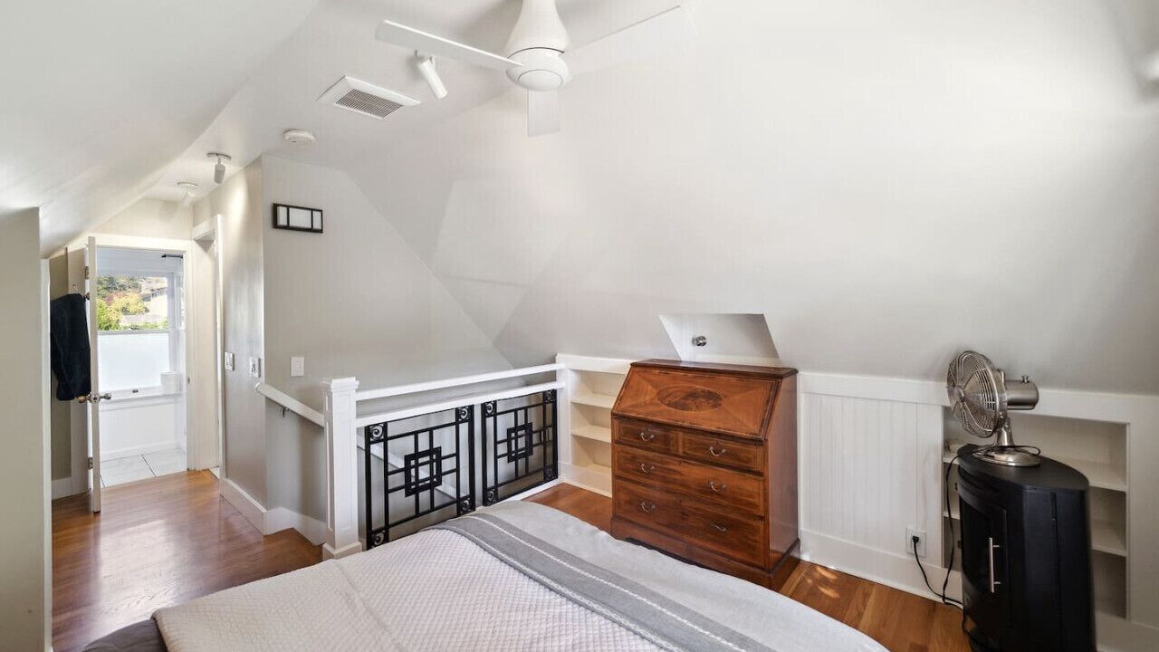 Photo of Bedroom in University South