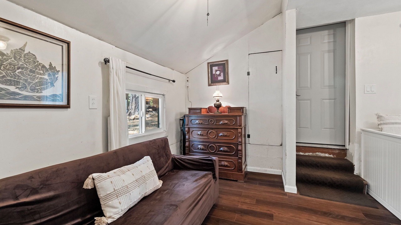 Photo of Livingroom in Long Barn