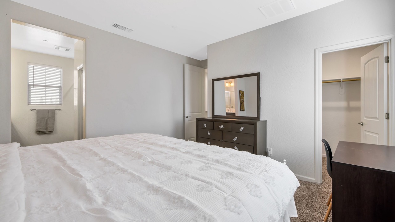 Photo of Bedroom in Visalia