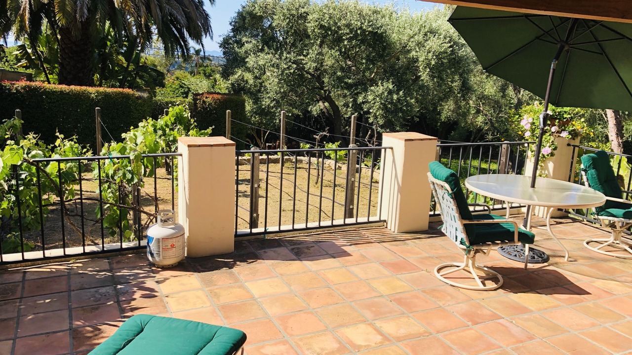 Photo of Outdoor in Upper Riviera