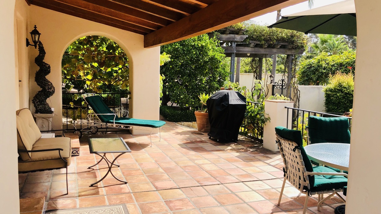 Photo of Patio Balcony in Upper Riviera