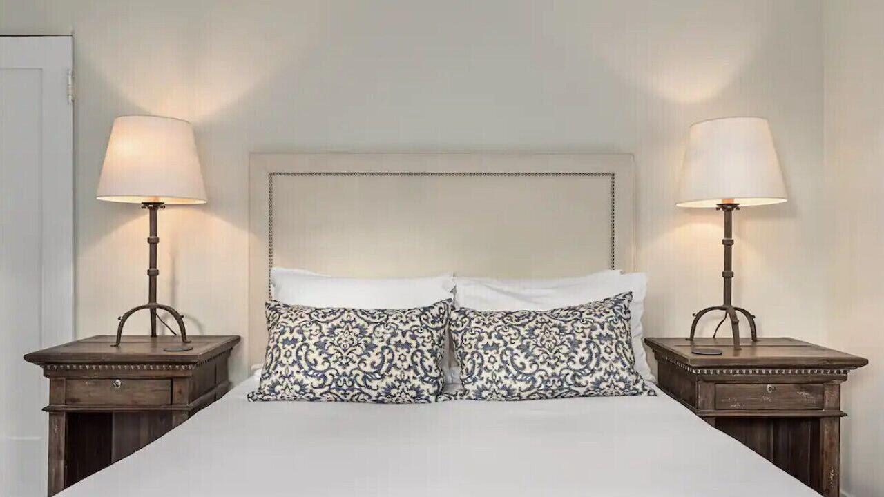 Photo of Bedroom in Hollywood Hills West