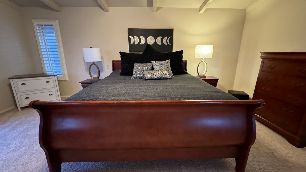 Photo of Bedroom in Porterville