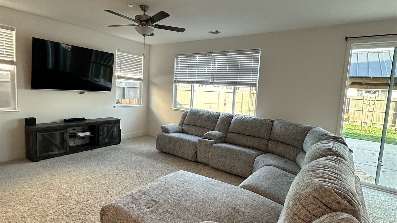 Photo of Livingroom in Galt
