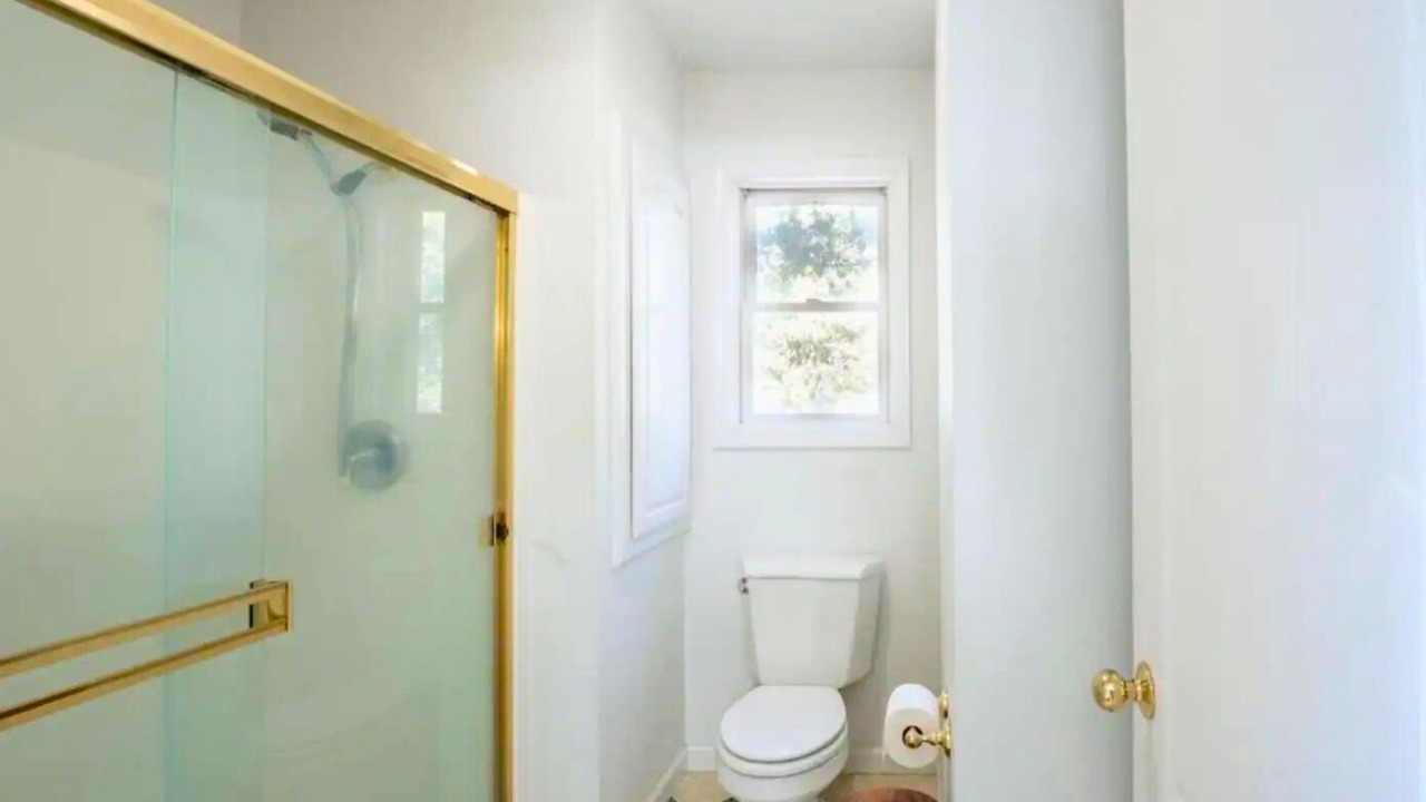 Photo of Bathroom in Mi-Wuk Village