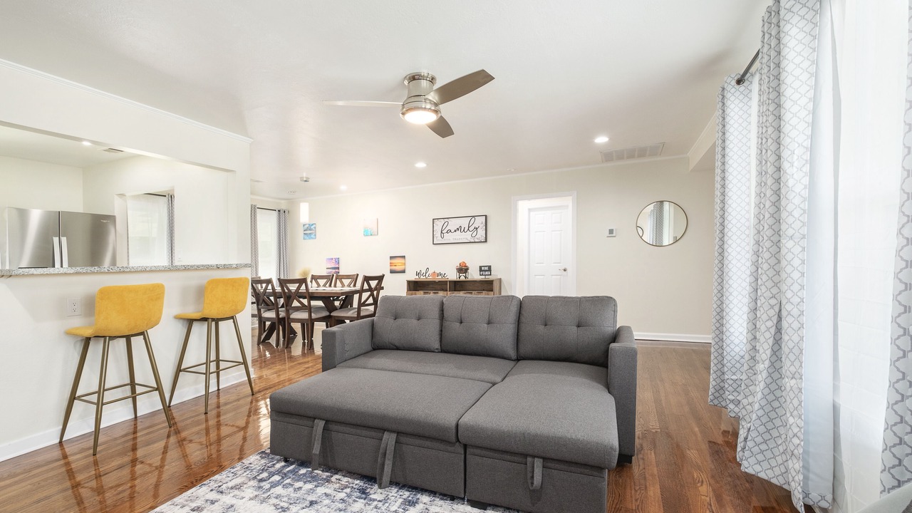 Photo of Livingroom in Fresno