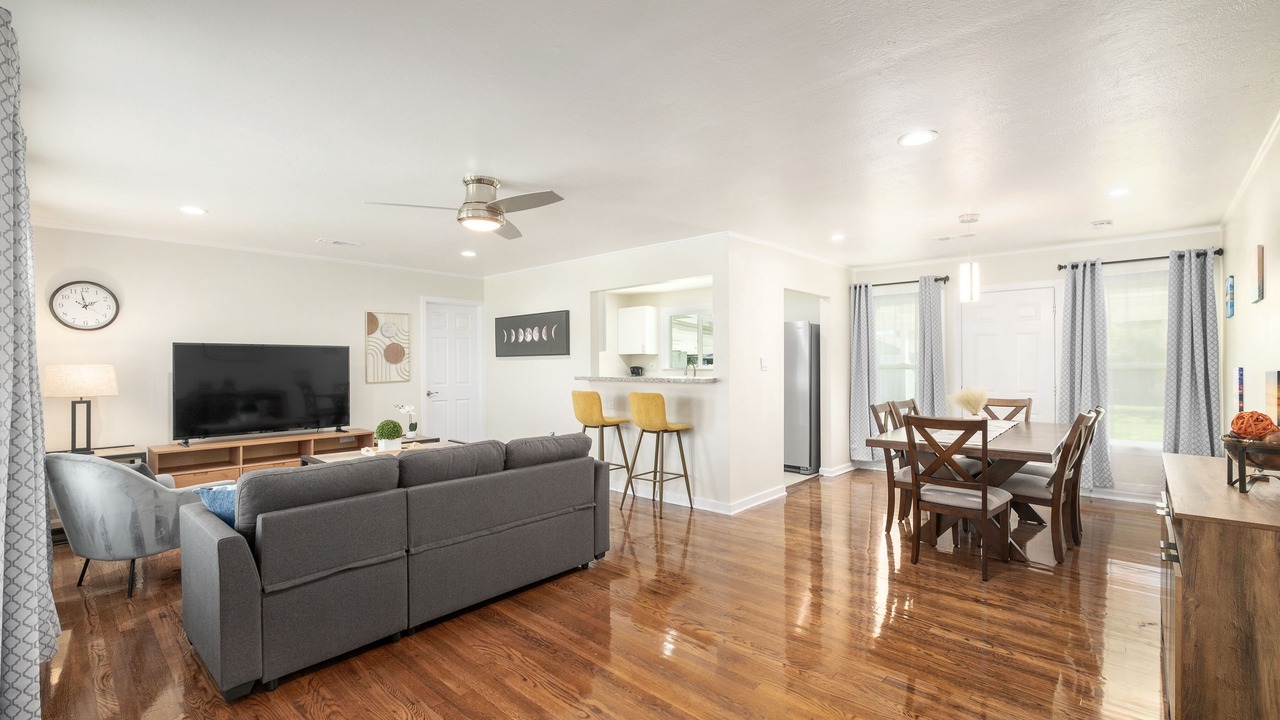 Photo of Livingroom in Fresno