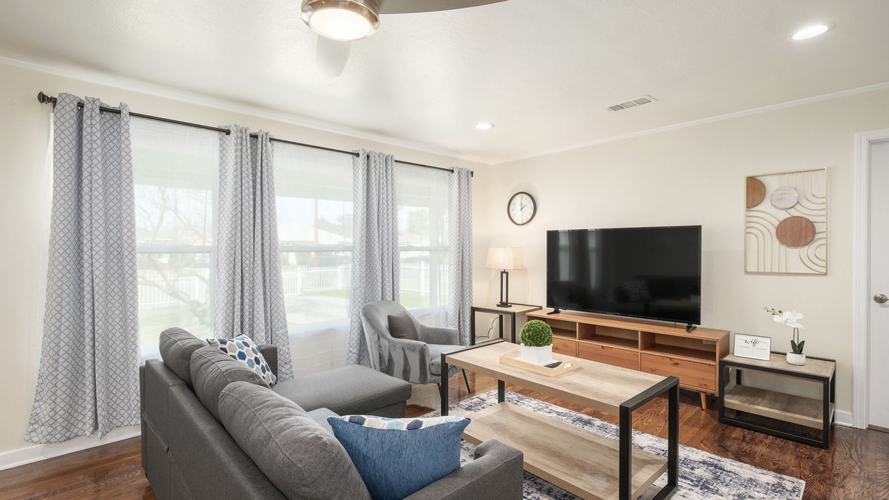 Photo of Livingroom in Fresno