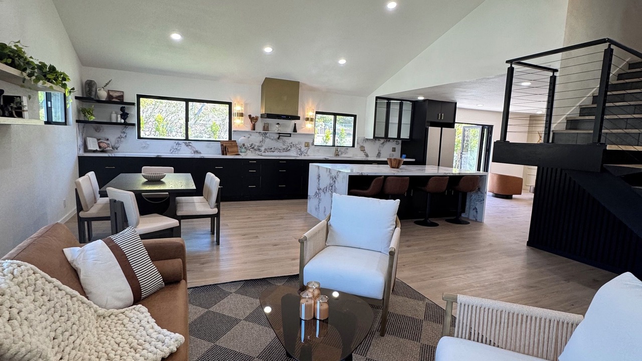Photo of Livingroom in Thousand Oaks