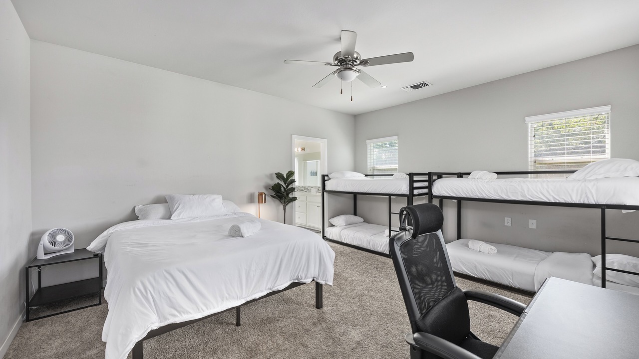 Photo of Bedroom in Pumpkin Center