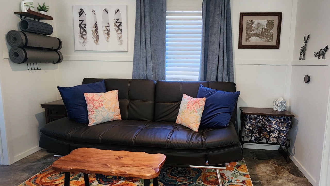 Photo of Livingroom in Oakhurst