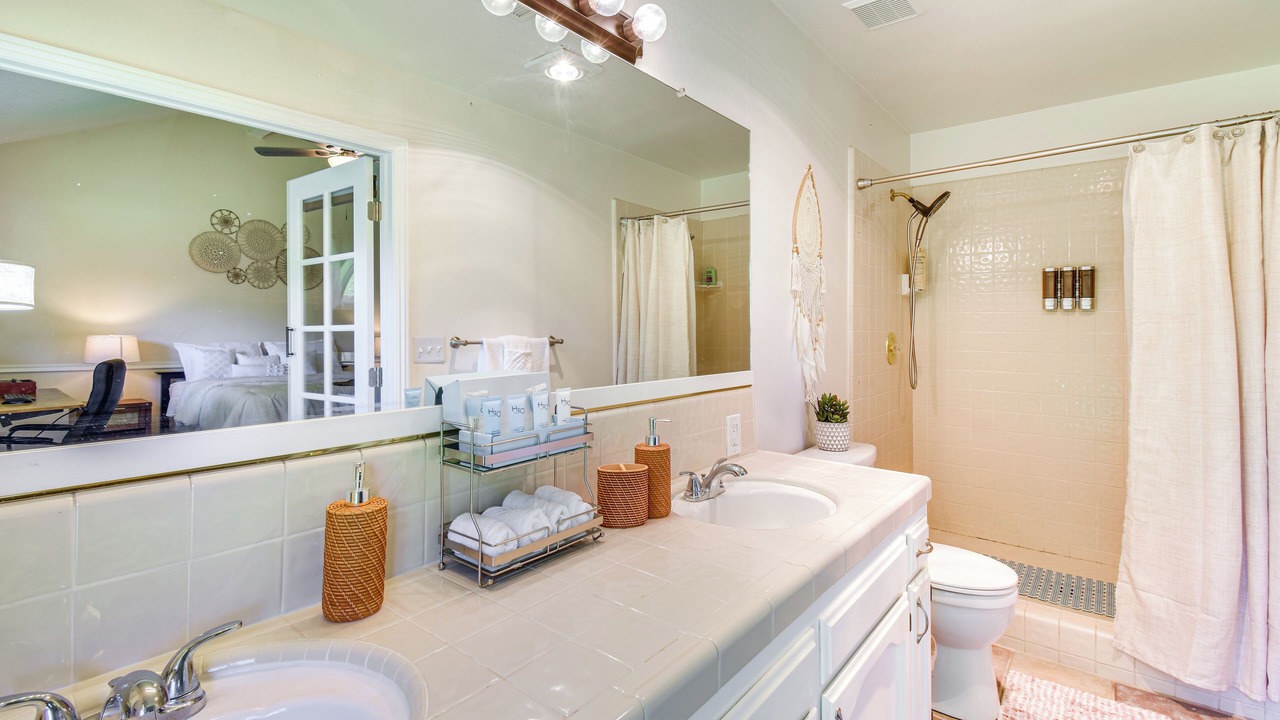 Photo of Bathroom in Clovis