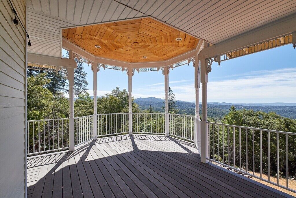 Photo of Patio Balcony in Phoenix Lake-Cedar Ridge