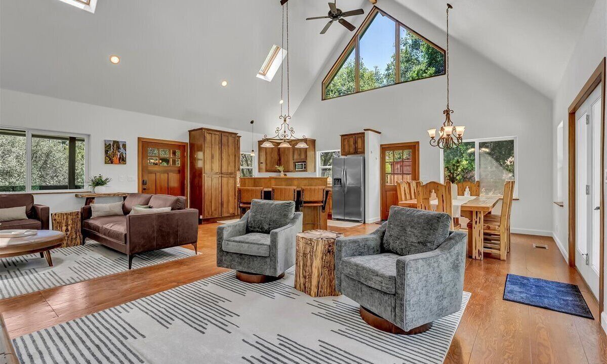 Photo of Bedroom in Three Rivers
