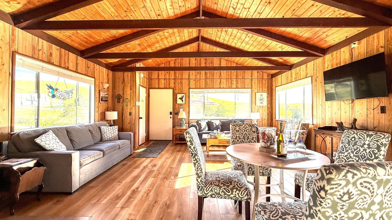 Photo of Livingroom in Lodge Hill