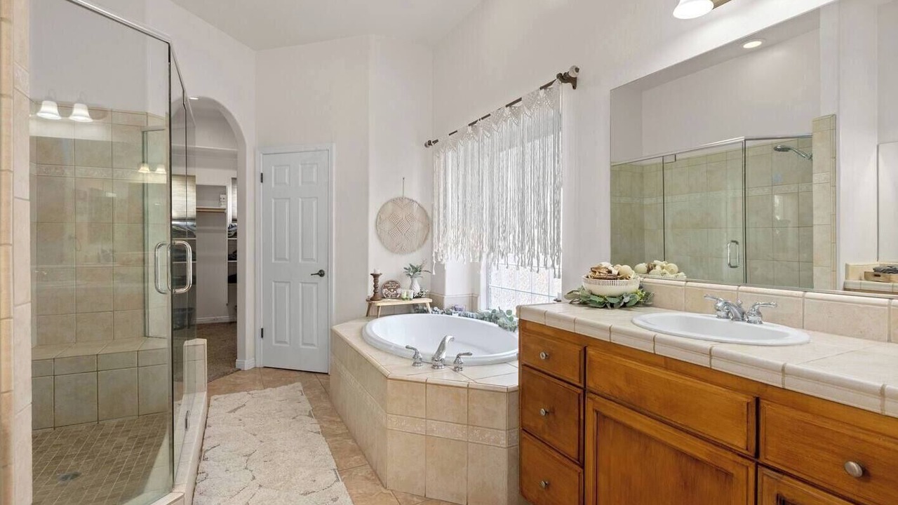 Photo of Bathroom in Greenacres