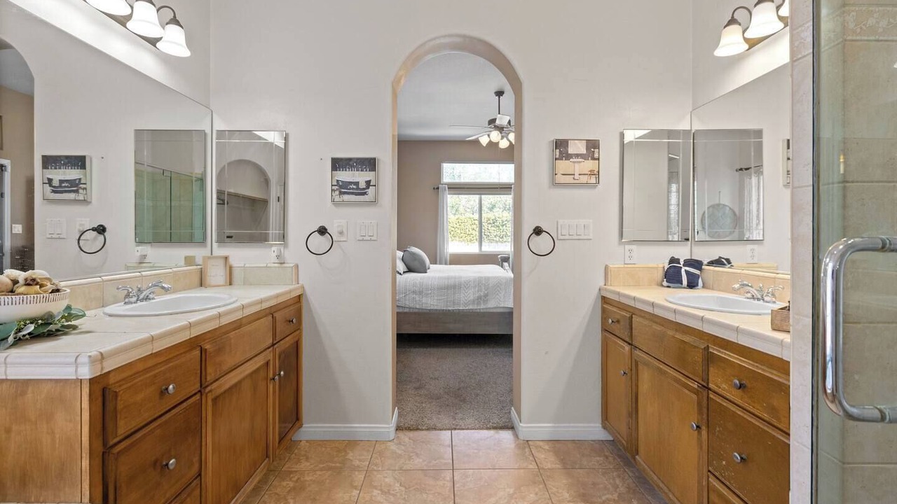 Photo of Bathroom in Greenacres
