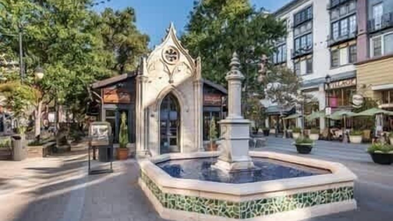 Photo of Others in The Villas