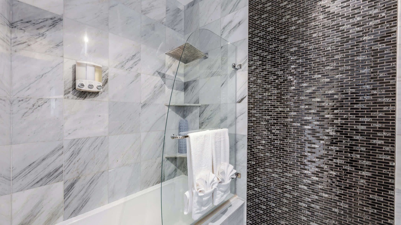 Photo of Bathroom in The Villas