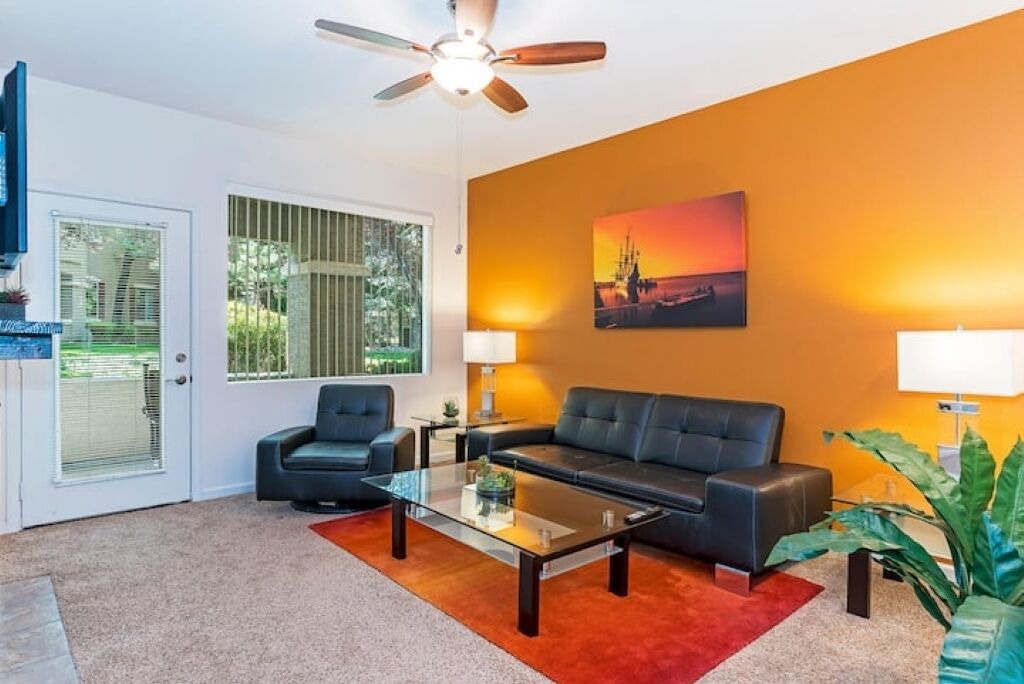 Photo of Livingroom in Reno/Tahoe Airport
