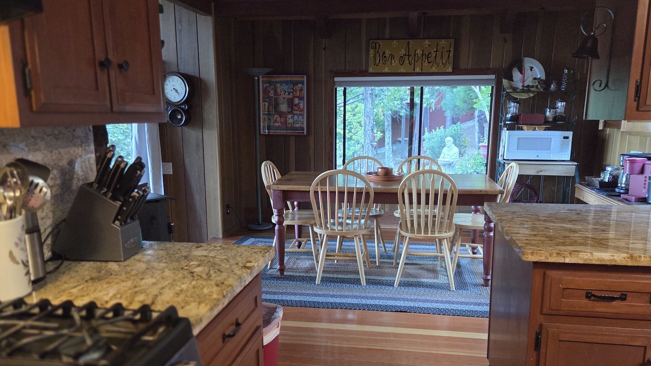Photo of Kitchen in Mi-Wuk Village