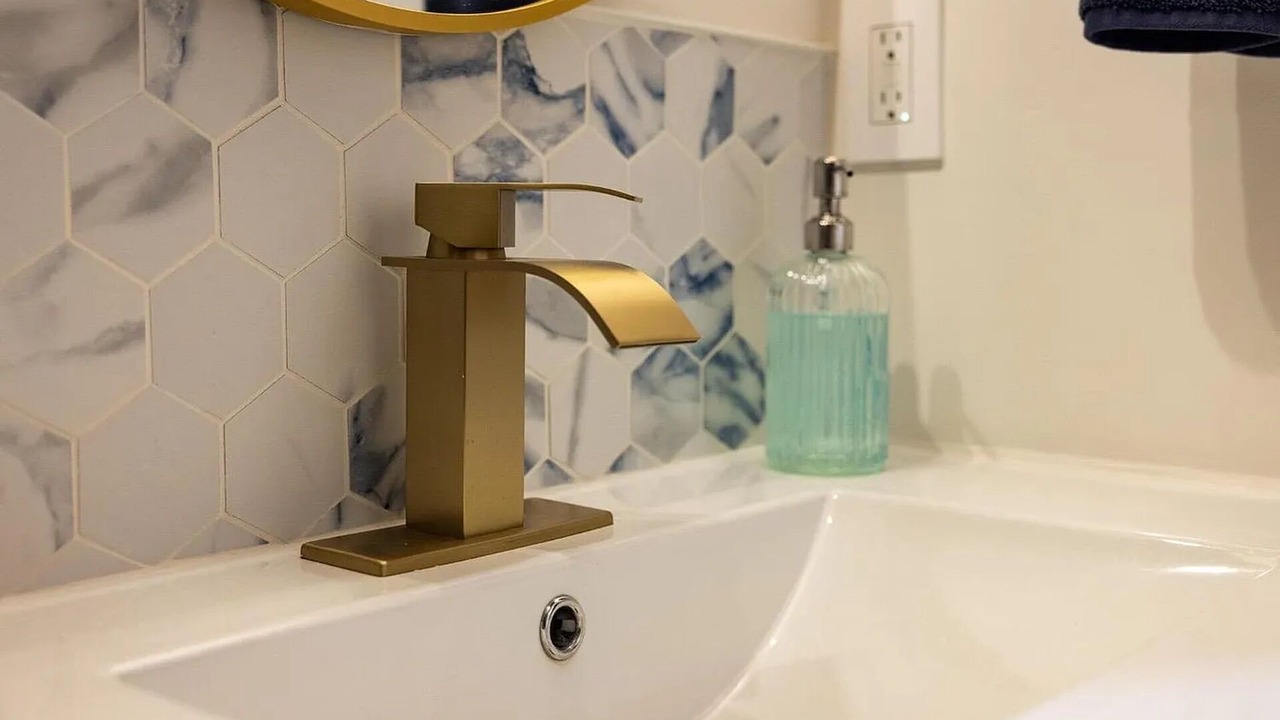 Photo of Bathroom in Altaville