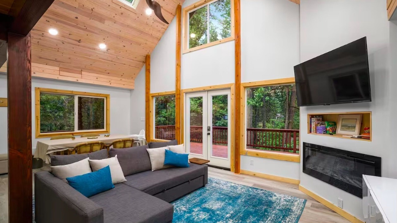 Photo of Livingroom in Altaville