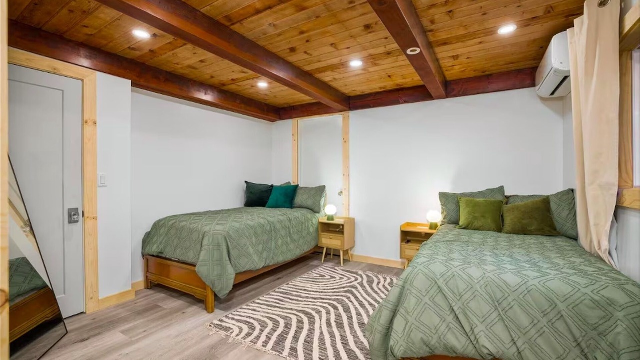 Photo of Bedroom in Altaville