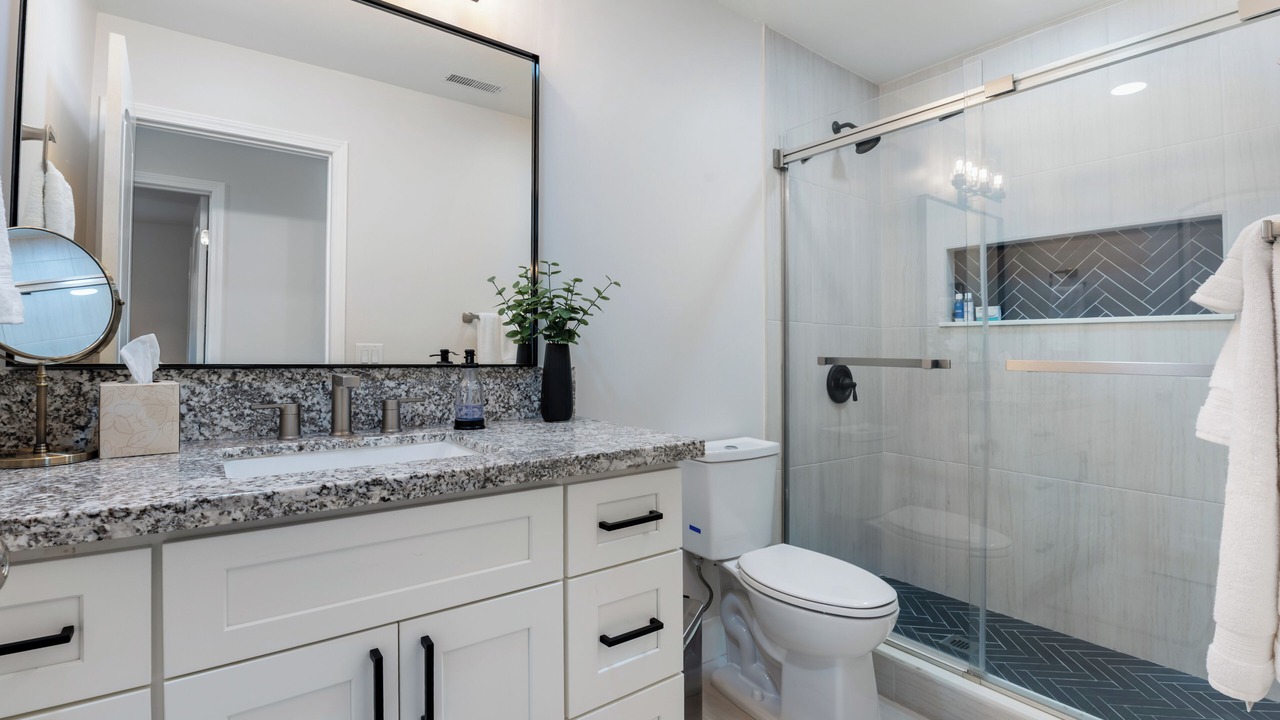 Photo of Bathroom in Madera
