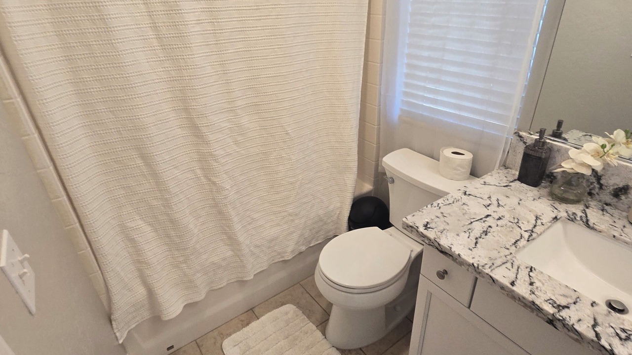 Photo of Bathroom in Hanford