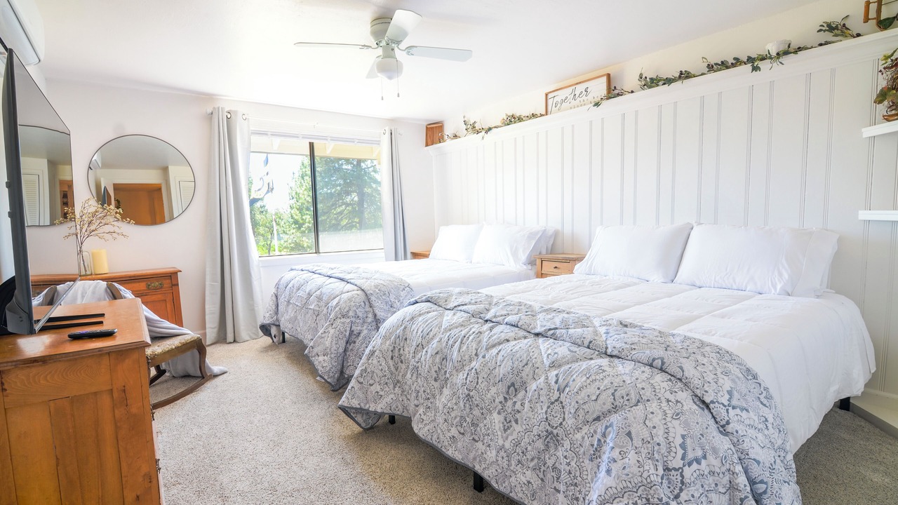 Photo of Bedroom in Apple Hill