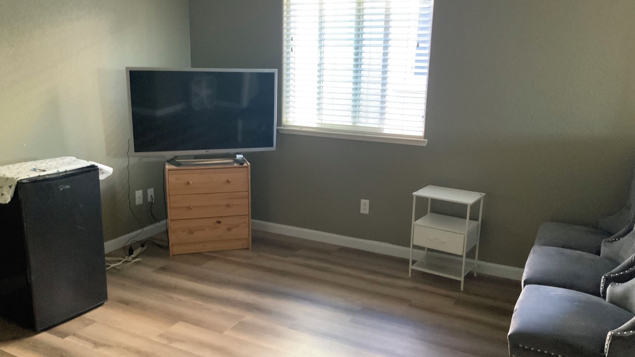 Photo of Livingroom in Natomas Creek